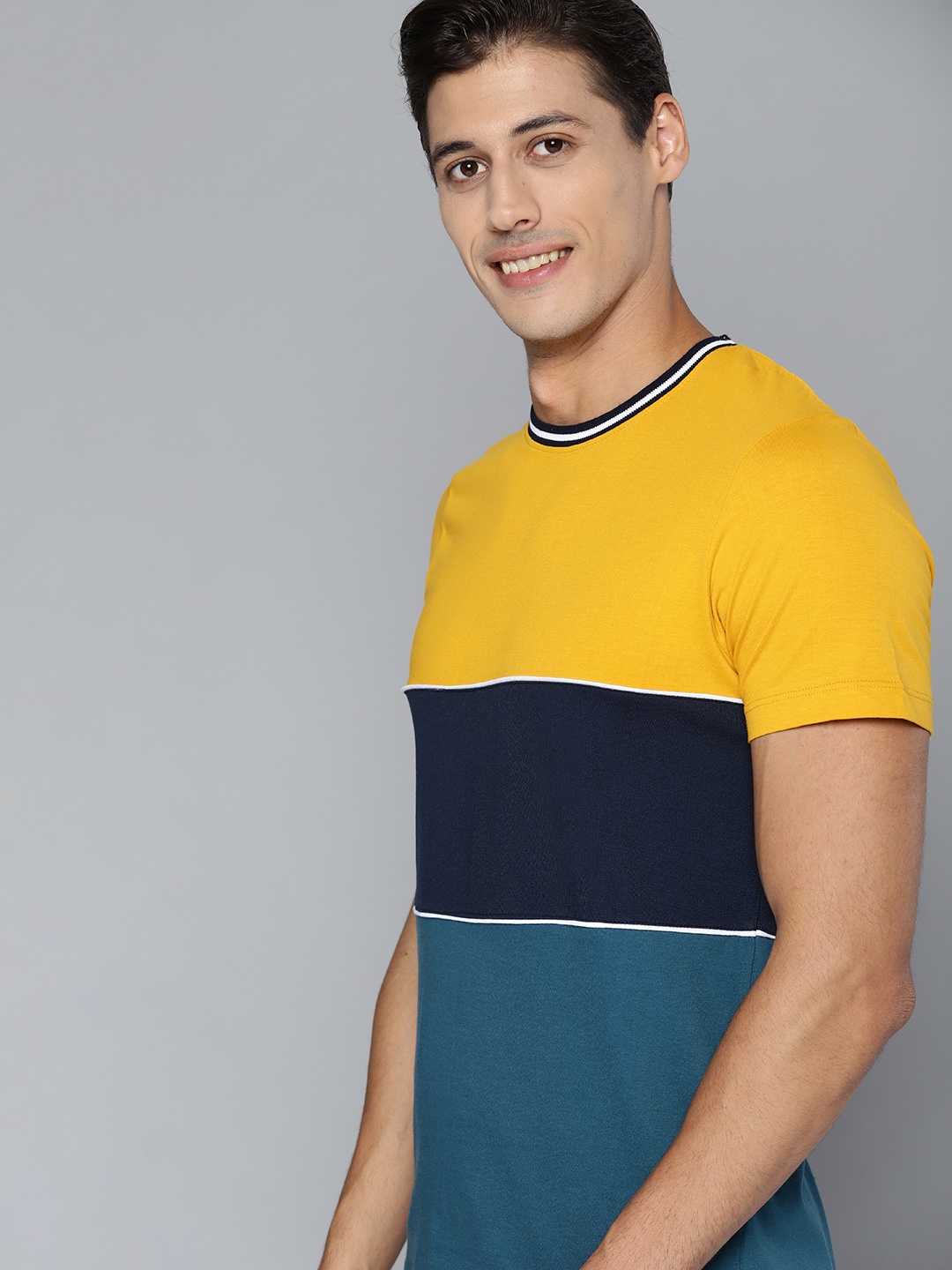 

Mast & Harbour Men Yellow & Navy Blue Colourblocked T-shirt