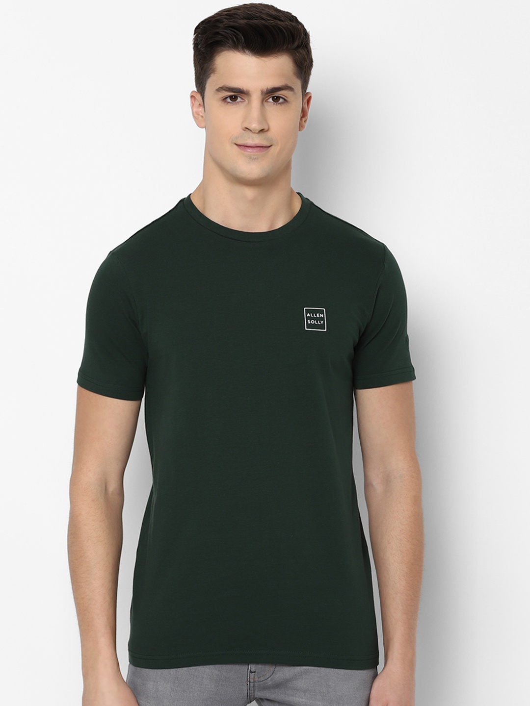 

Allen Solly Men Green T-shirt