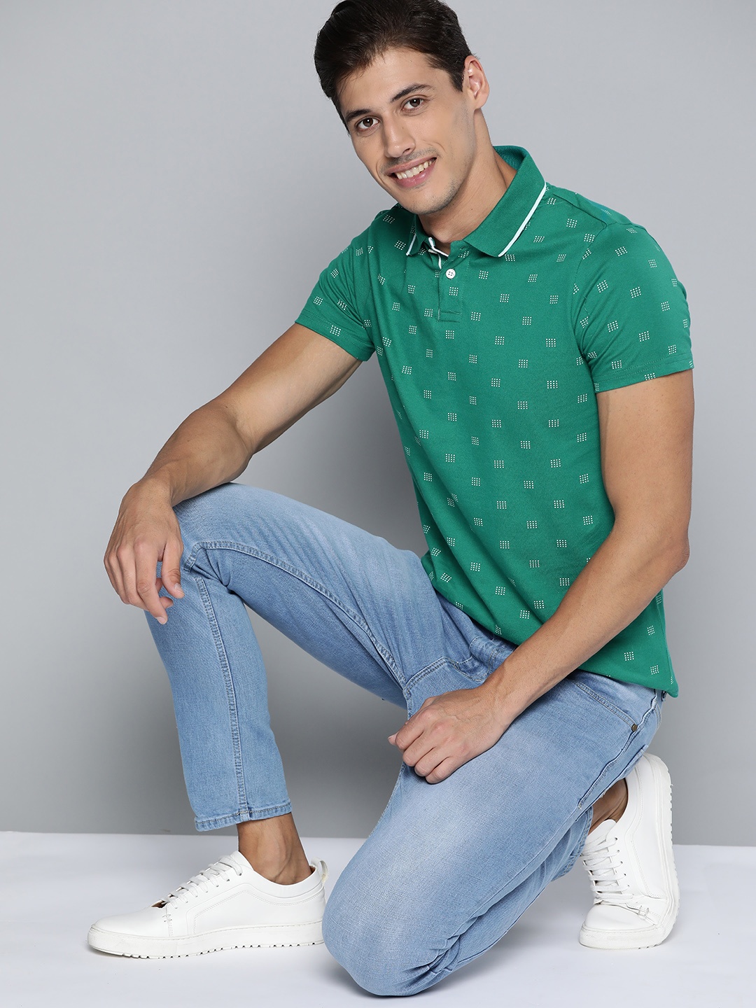 

Mast & Harbour Men Green & White Pure Cotton Printed Polo Collar T-shirt