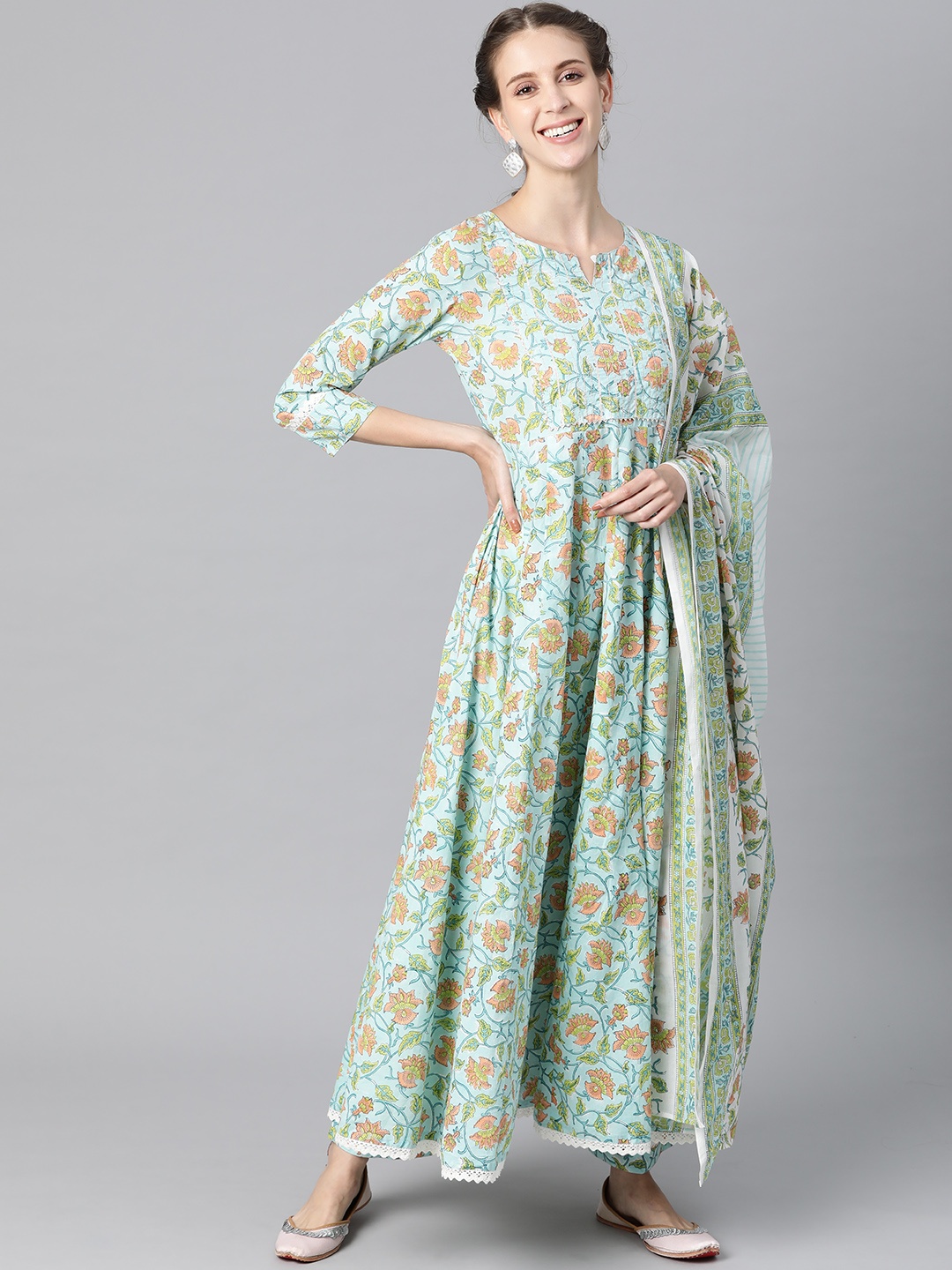 

AHIKA Women Turquoise Blue & White Ethnic Motifs Cotton Kurta with Palazzos & Dupatta