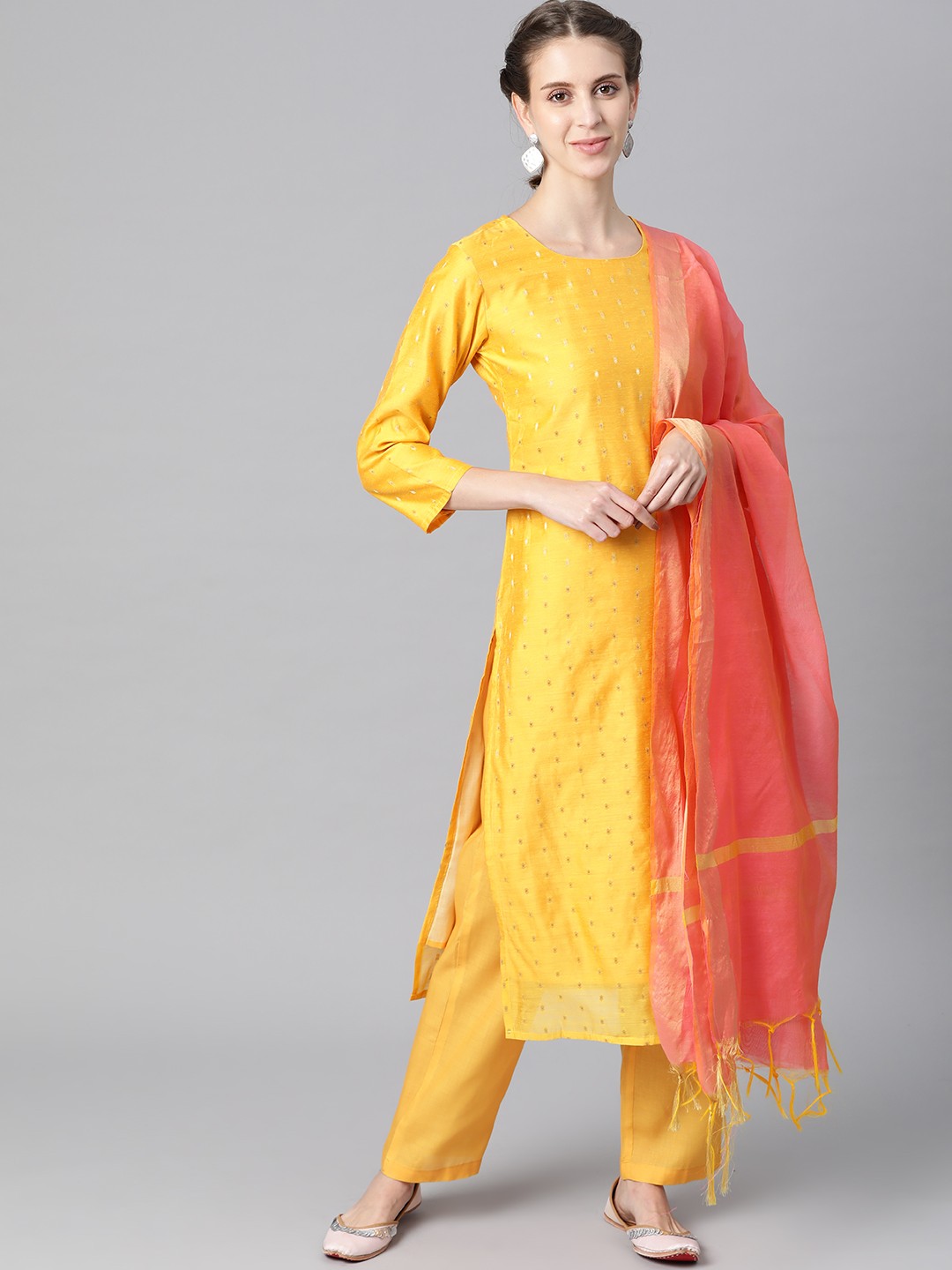 

AHIKA Women Yellow & Golden Woven Design Kurta with Trousers & Dupatta