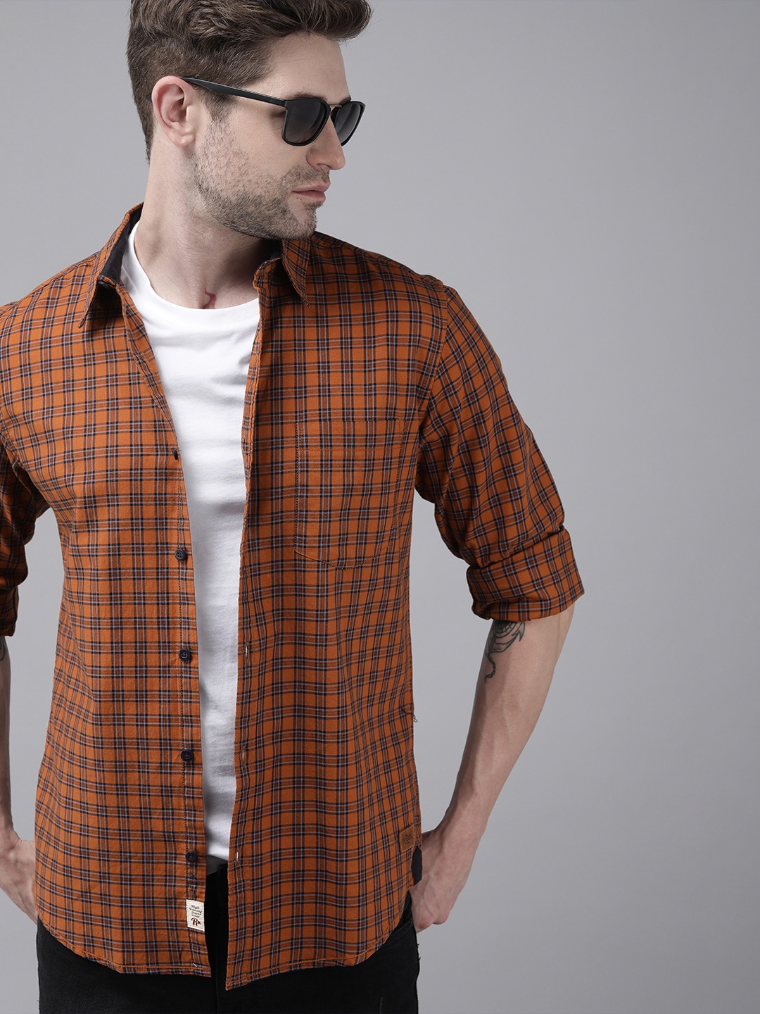 

Roadster Men Orange Opaque Checked Pure Cotton Casual Shirt