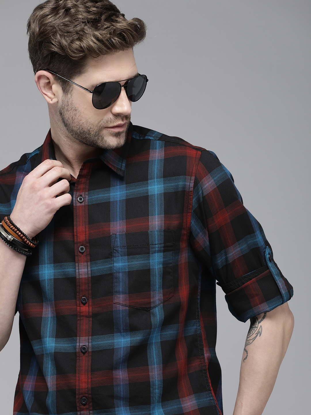 

Roadster Men Black & Blue Tartan Checked Pure Cotton Sustainable Casual Shirt