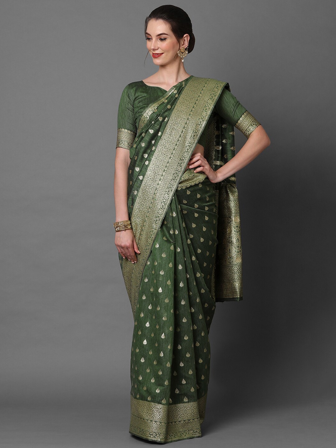 

Mitera Green & Gold-Toned Woven Design Silk Blend Banarasi Saree