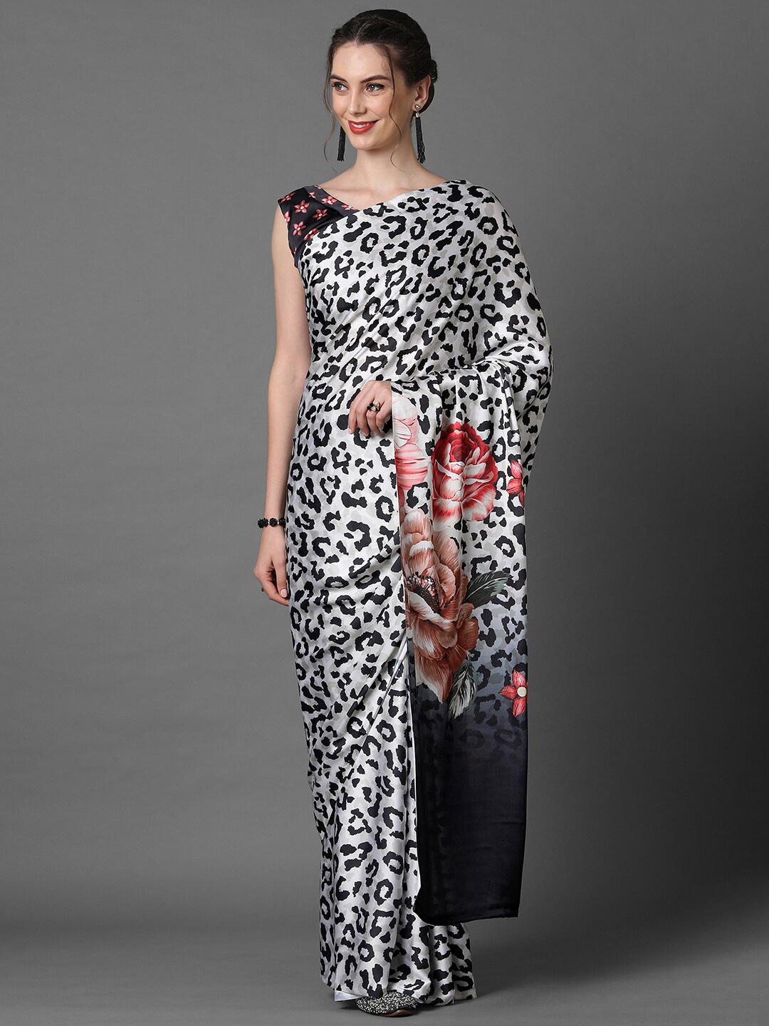 

Mitera Cream-Coloured & Black Animal & Floral Printed Saree