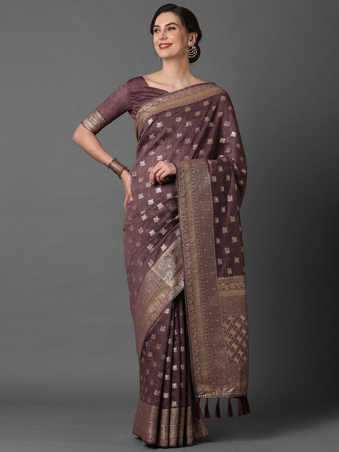 

Mitera Mauve & Gold-Toned Woven Design Silk Blend Banarasi Saree