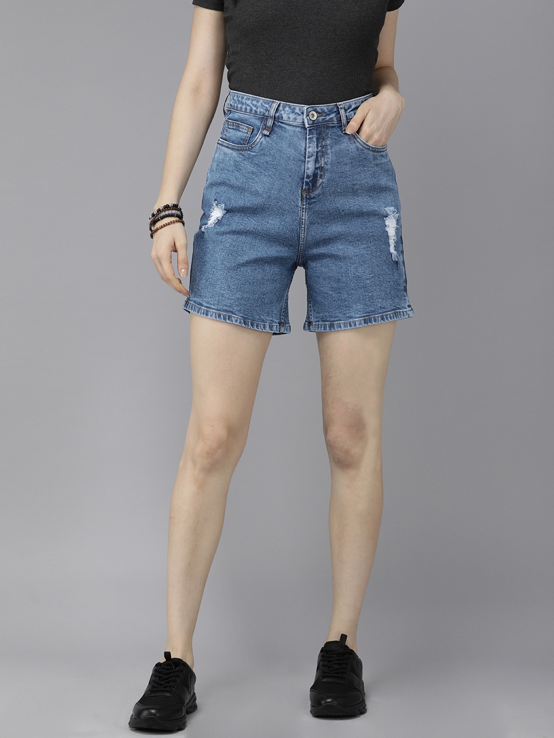 

Roadster Women Blue Washed High-Rise Distressed Denim Shorts