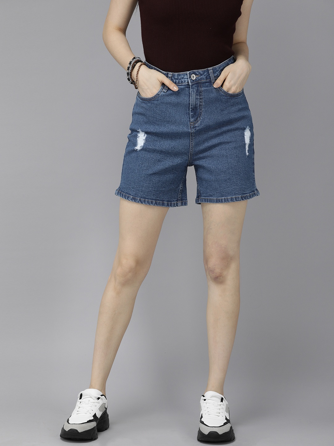 

Roadster Women Blue Washed High-Rise Distressed Denim Shorts