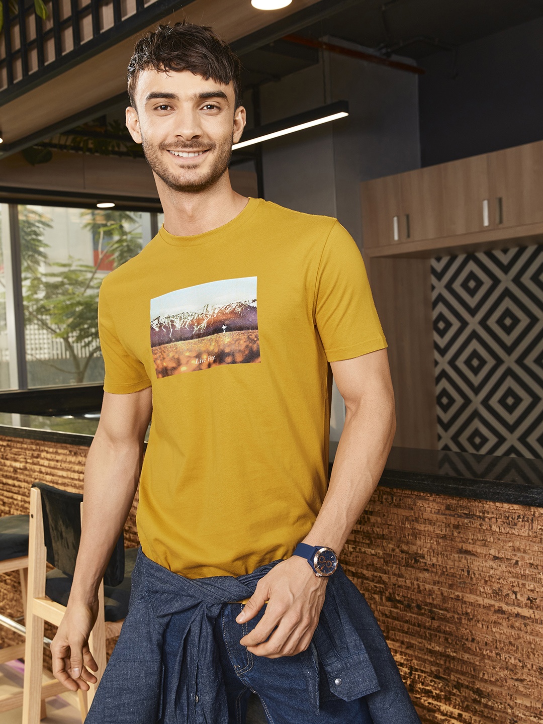 

Levis Men Mustard Yellow Graphic Printed T-shirt