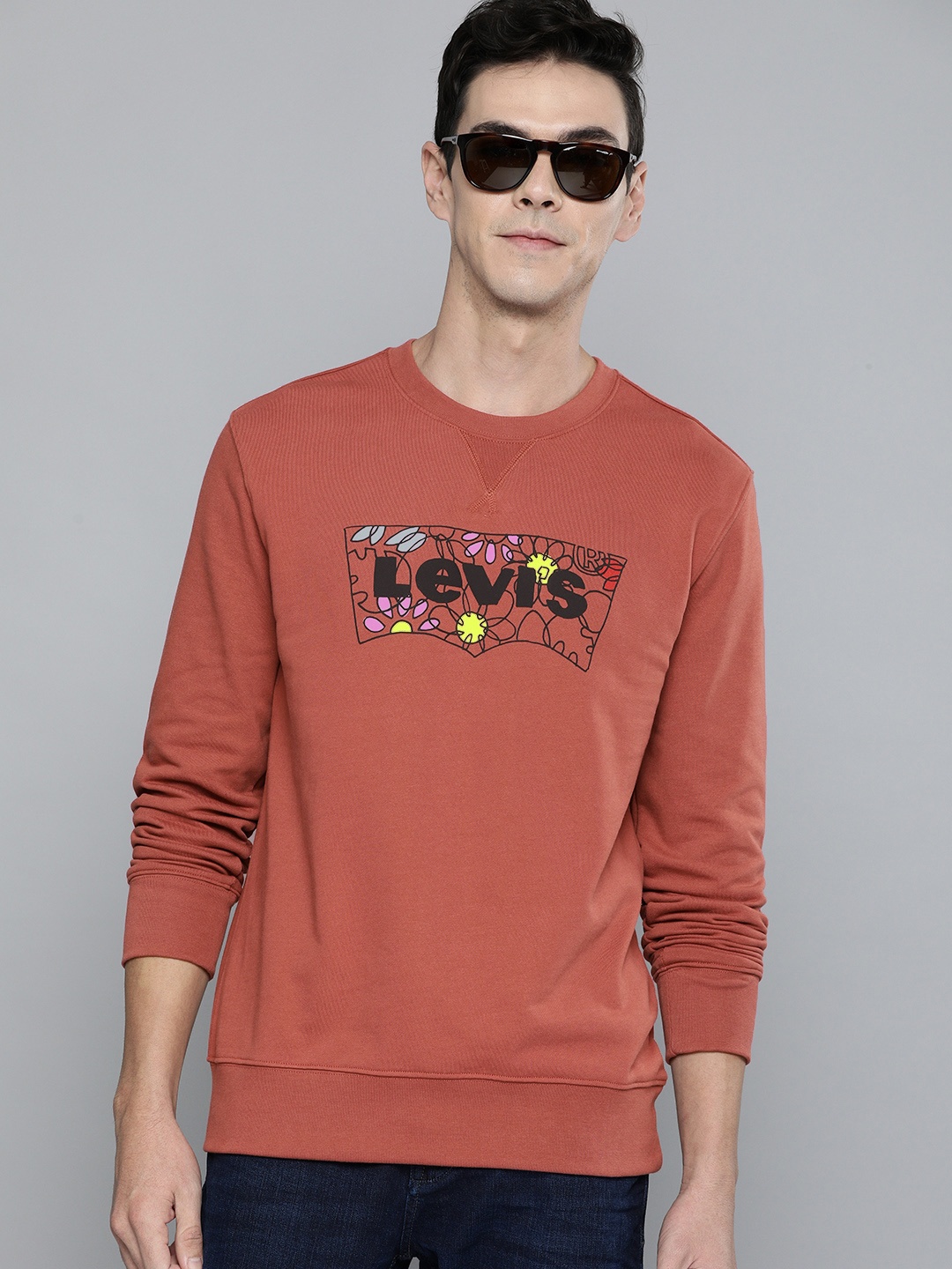 

Levis Men Rust Orange & Black Pure Cotton Brand Logo Print Sweatshirt