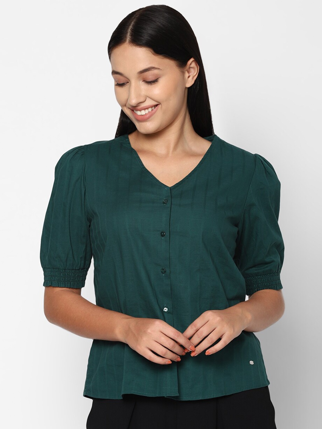 

Allen Solly Woman Solid Green Puff Sleeve Regular Top
