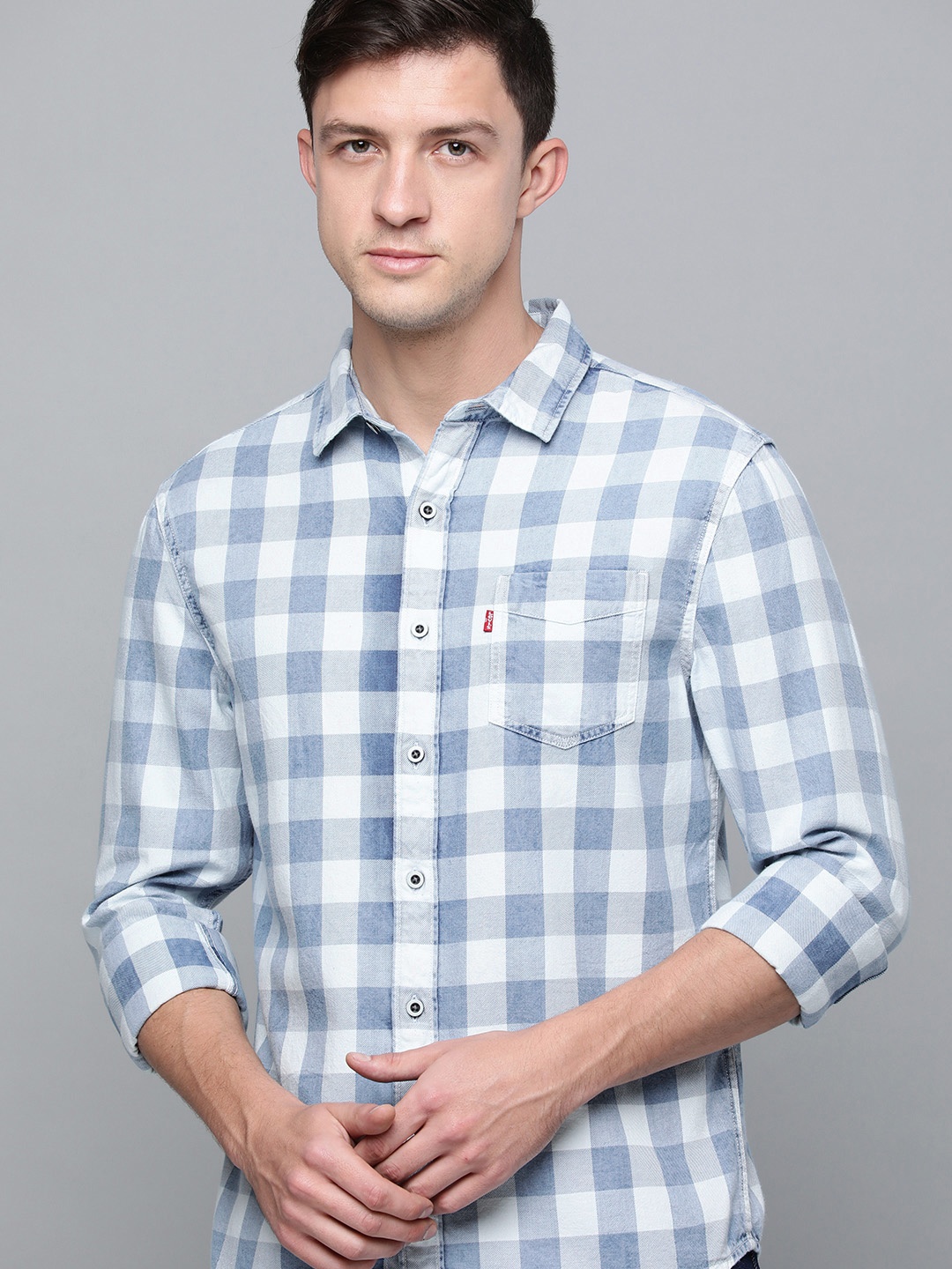 

Levis Men Blue Checked Slim Fit Pure Cotton Casual Shirt
