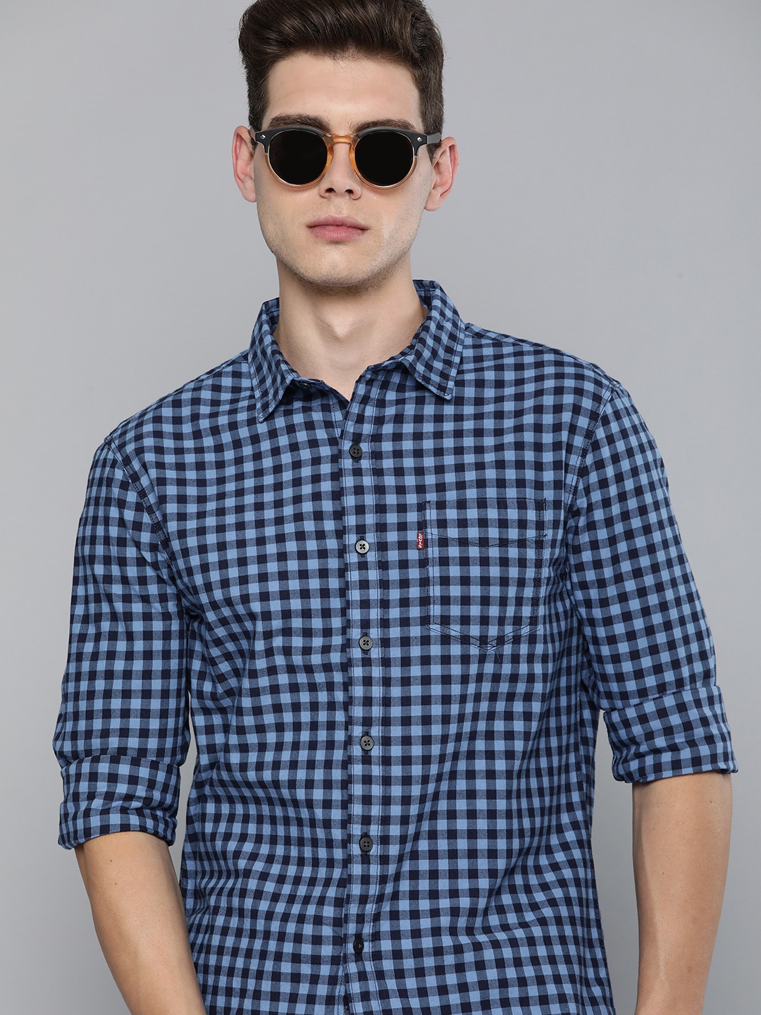 

Levis Men Blue Slim Fit Gingham Checks Casual Shirt