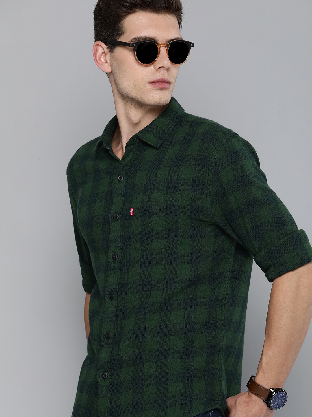 

Levis Men Green Slim Fit Opaque Checked Casual Shirt