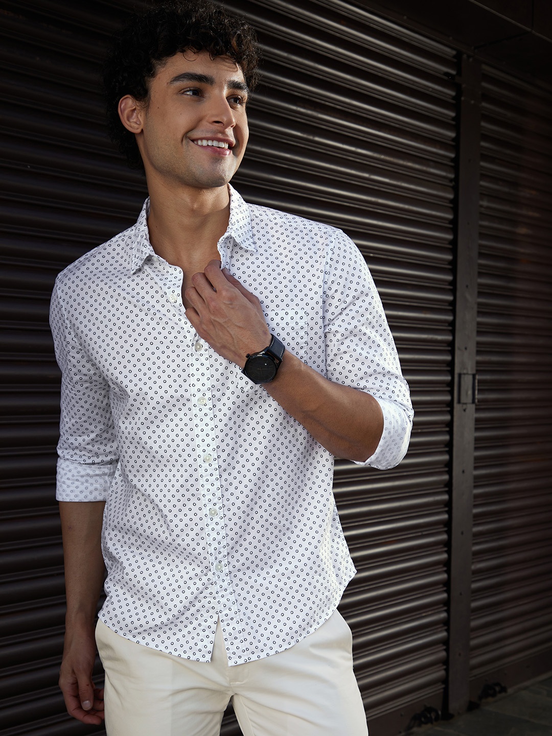 

Levis Men White Opaque Printed Casual Shirt