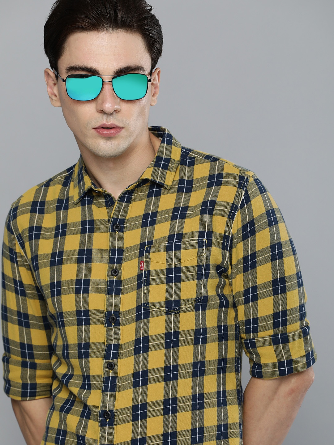 

Levis Men Mustard Yellow & Navy Blue Slim Fit Tartan Checked Cotton Casual Shirt