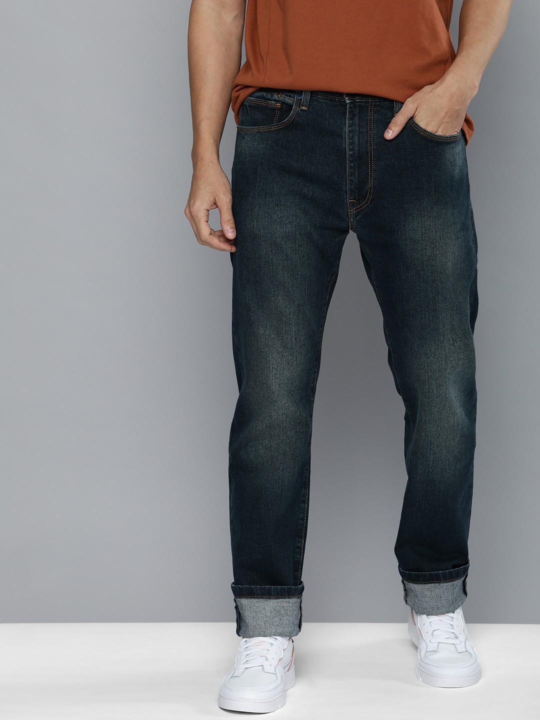 

Levis Men Blue Slim Fit Light Fade Stretchable Jeans