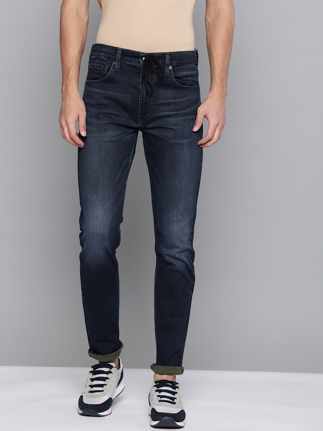 

Levis Men Navy Blue 512 Slim Tapered Fit Light Fade Stretchable Jeans