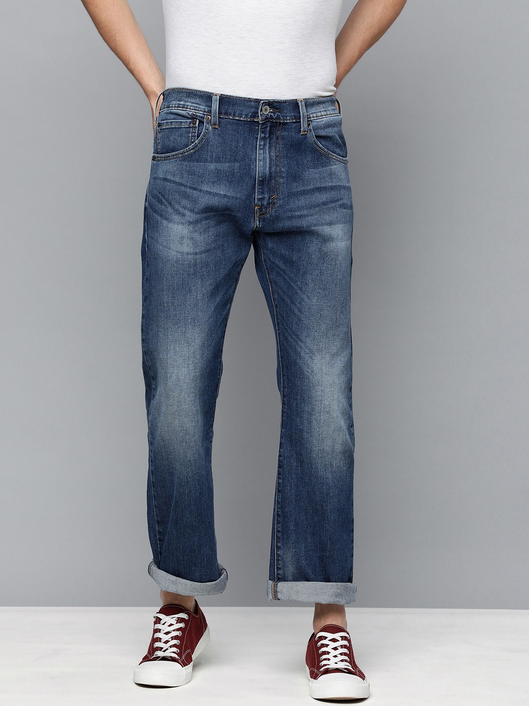

Levis Men Blue 517 Bootcut Mid Rise Light Fade Stretchable Jeans