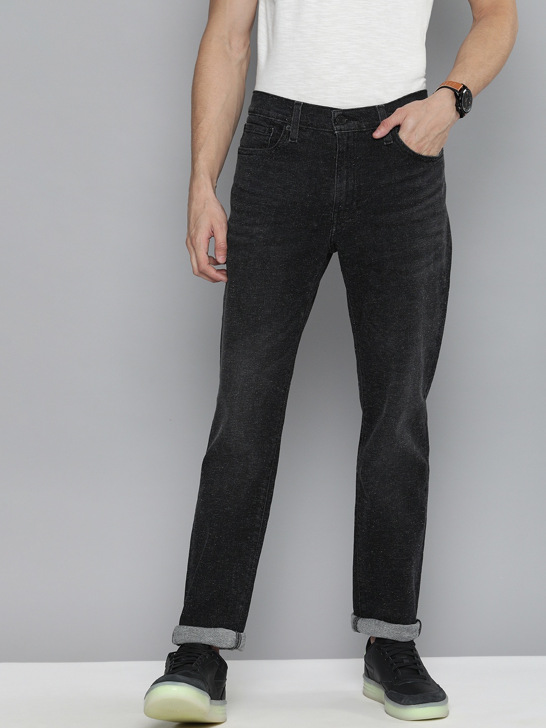 

Levis Men Black Solid Slim Fit Stretchable Jeans
