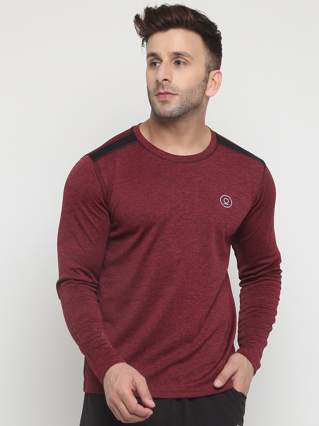 

Chkokko Men Maroon T-shirt