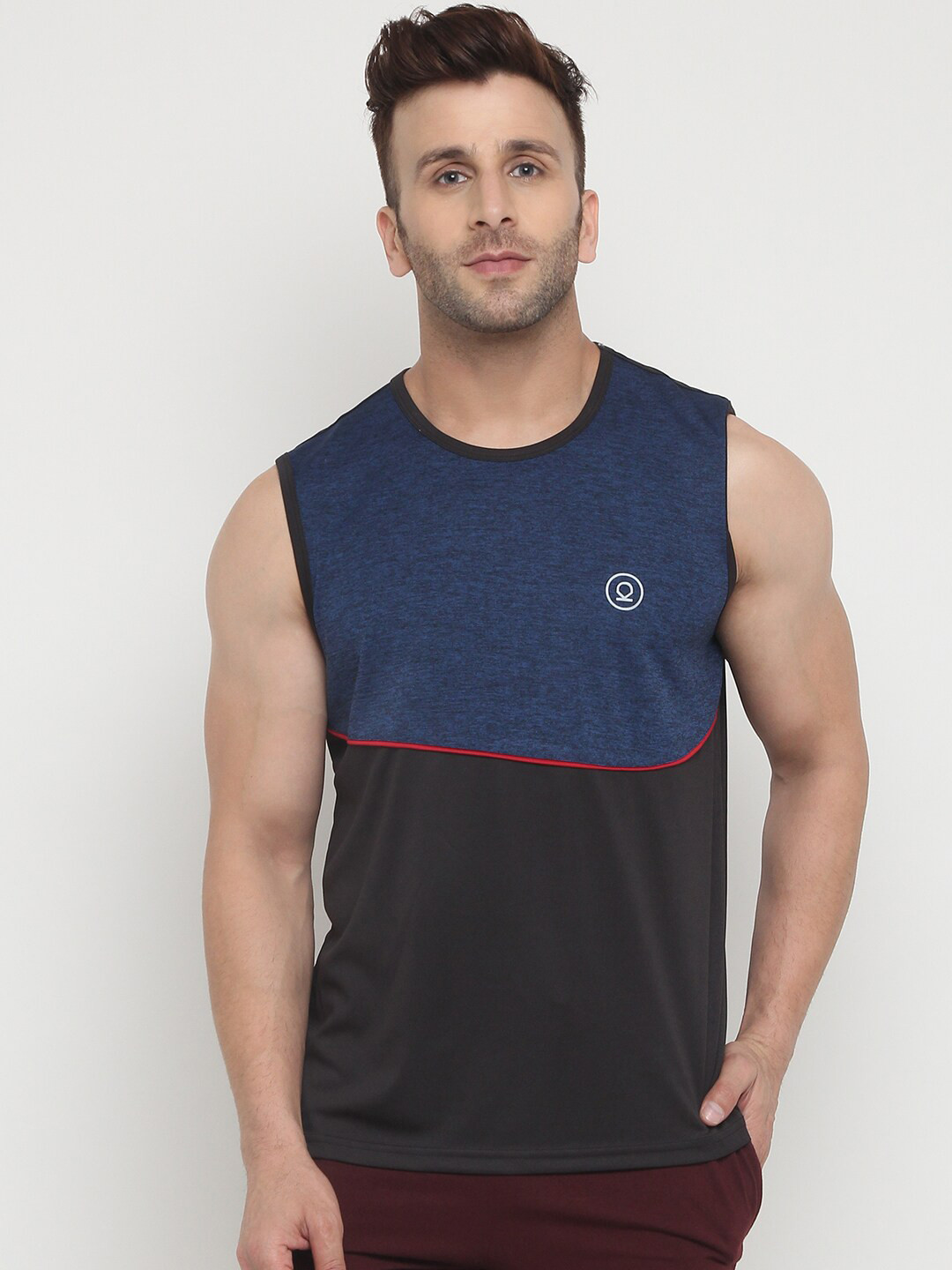

Chkokko Men Blue & Brown Colourblocked Dri-FIT Training or Gym T-shirt