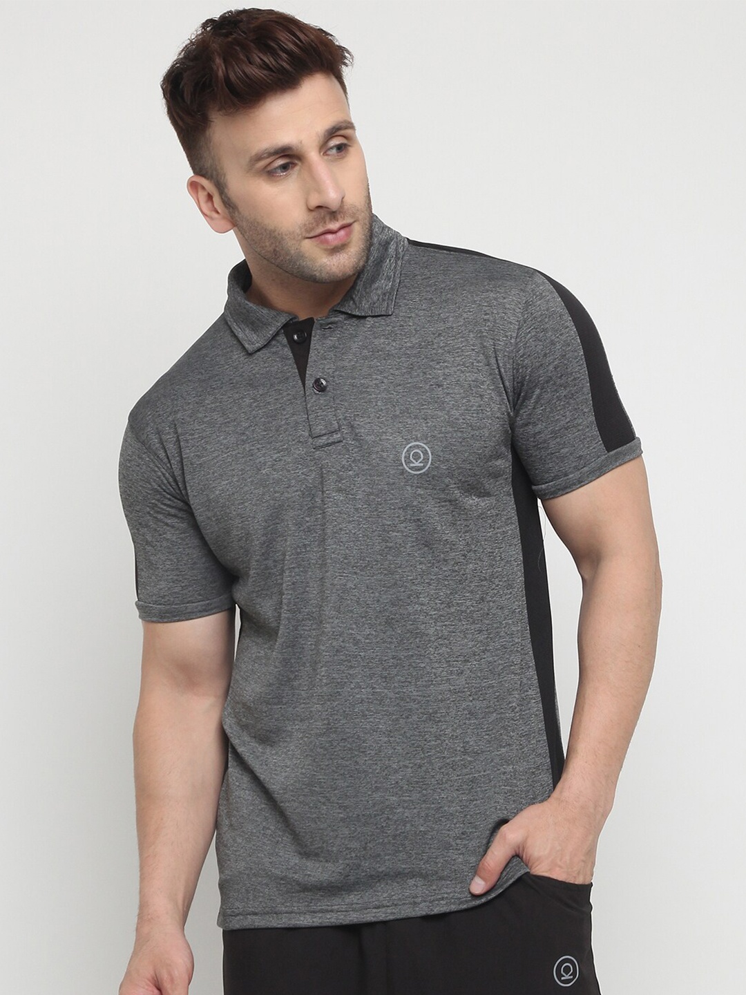 

CHKOKKO Men Grey Melange Colourblocked Polo Collar Gym T -Shirt