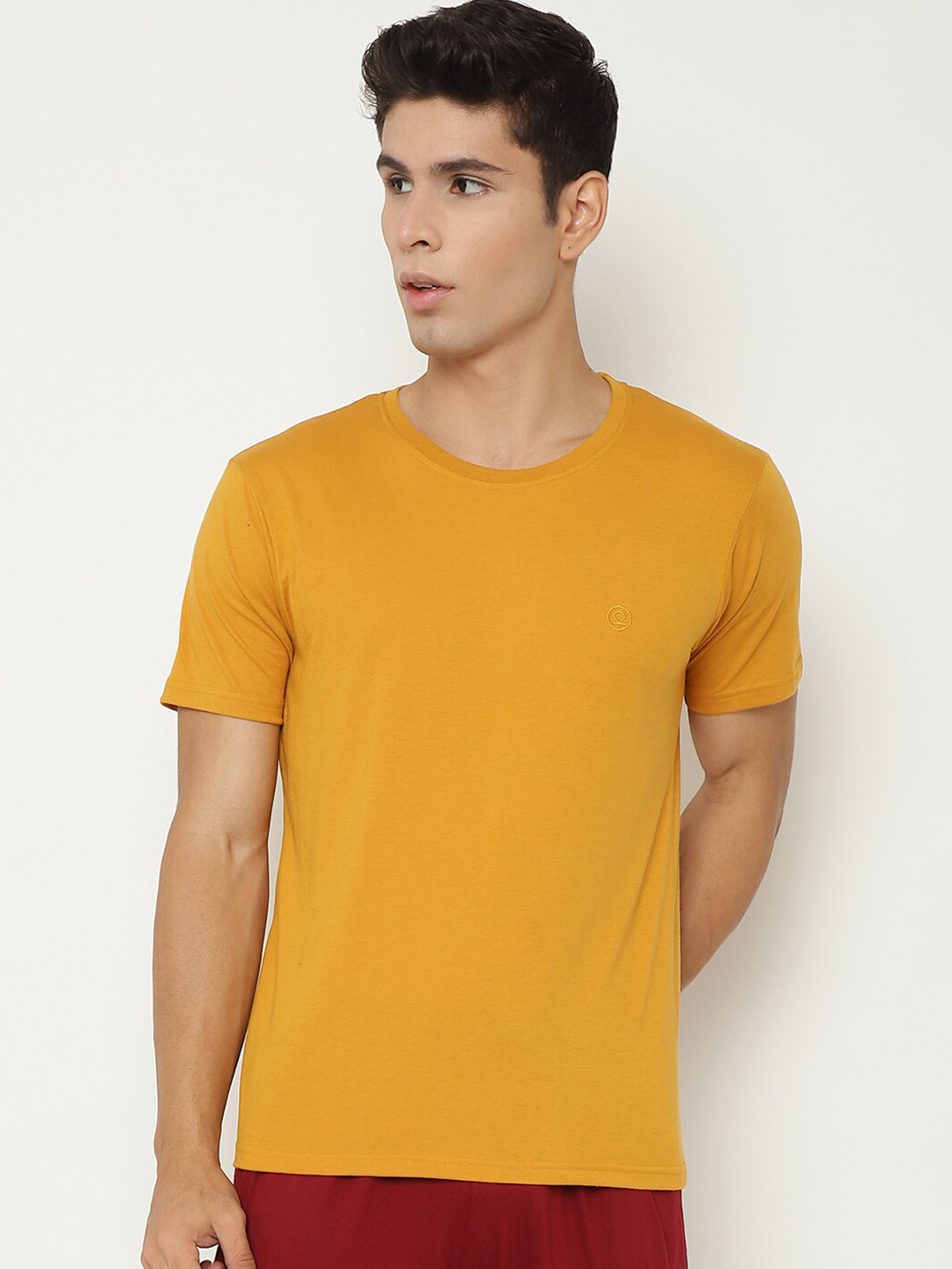 

CHKOKKO Men Mustard Yellow Raw Edge Regular T-shirt
