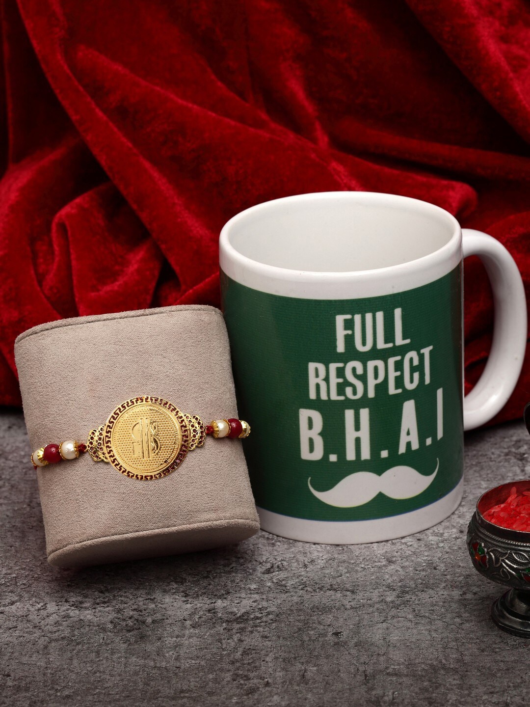 

PANASH Gold-Plated Dollar Shaped Rakhi With Mug