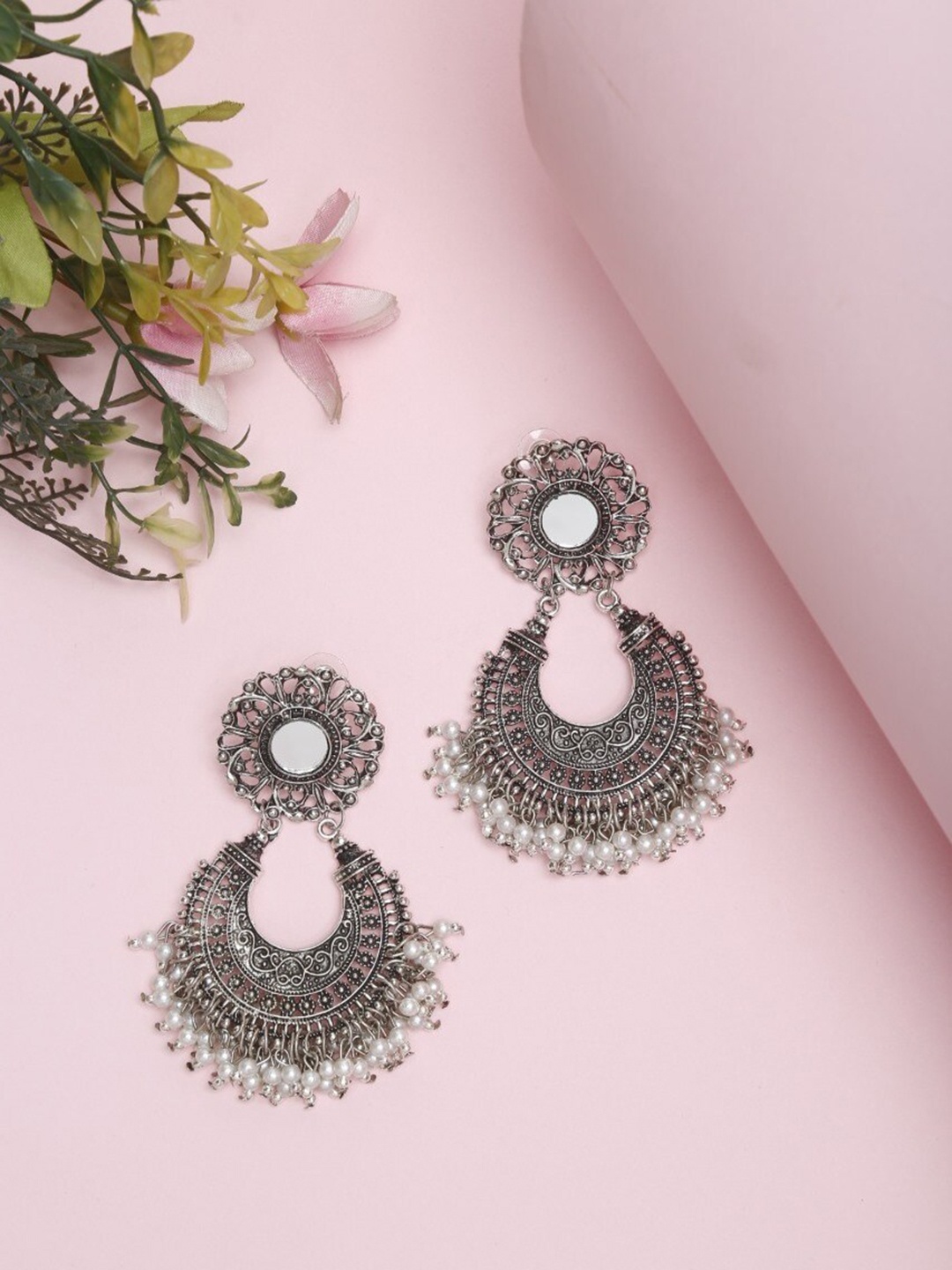 

NEUDIS Silver-Plated & White Oxidized Handcrafted Crescent Shaped Chandbalis