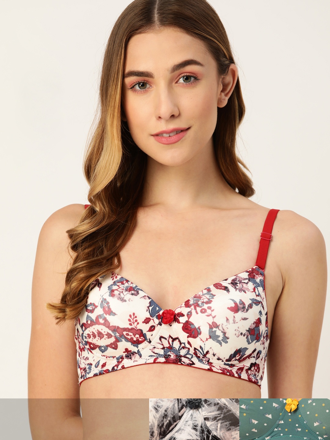 

DressBerry Pack of 3 T-shirt Bras - Lightly Padded, Green