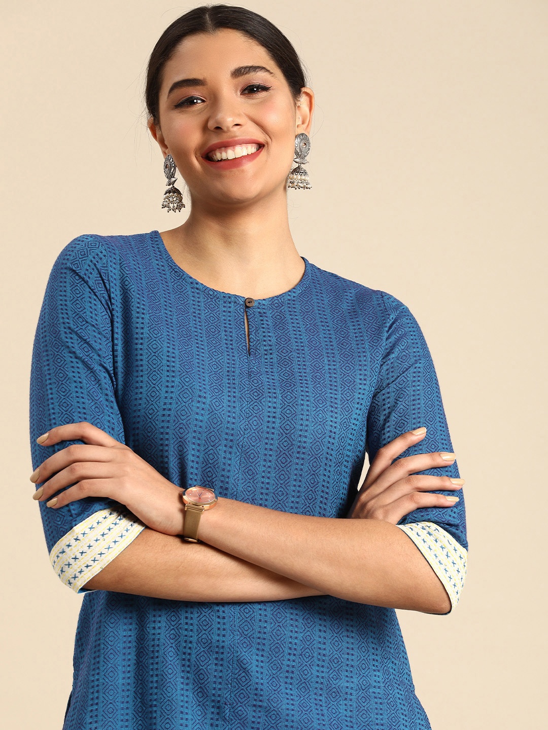 

Anouk Women Blue Geometric Printed Keyhole Neck Pure Cotton Straight Kurta