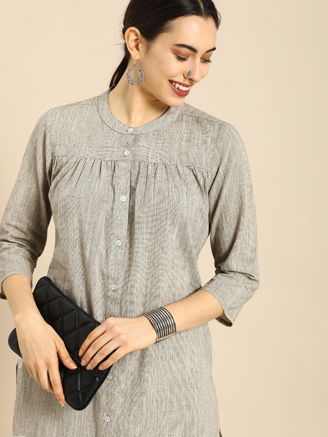 

Anouk Women Grey Slub Effect Straight Kurta with Gathers