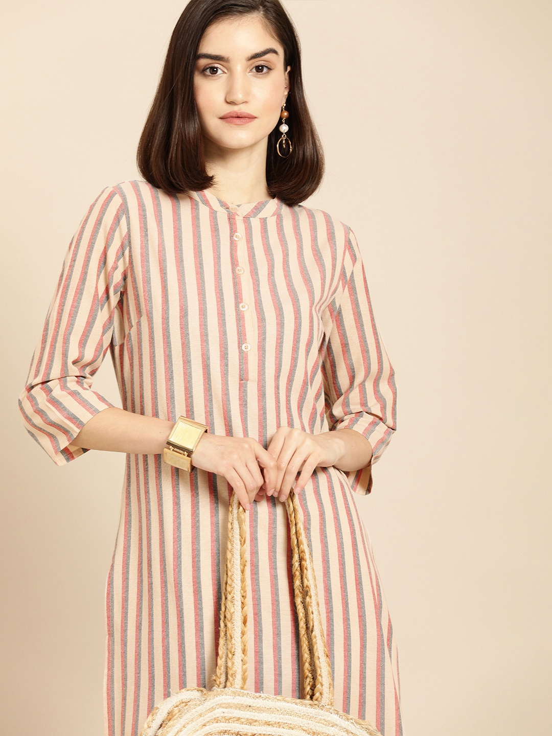 

Anouk Women Red & Navy Blue Striped Mandarin-Collar Straight Kurta