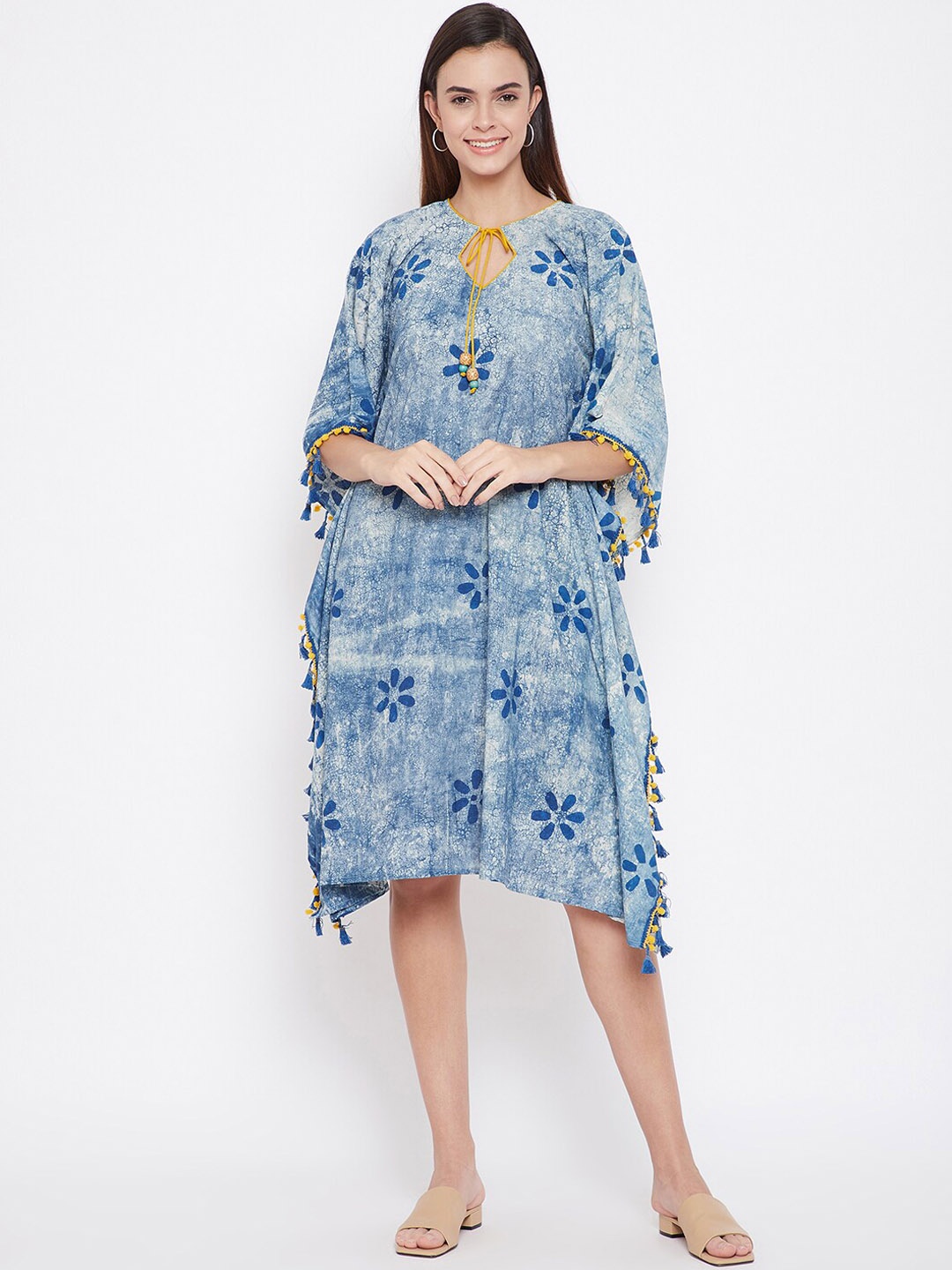 

The Kaftan Company Blue Tie and Dye Dyed Tie-Up Neck Kaftan Dress