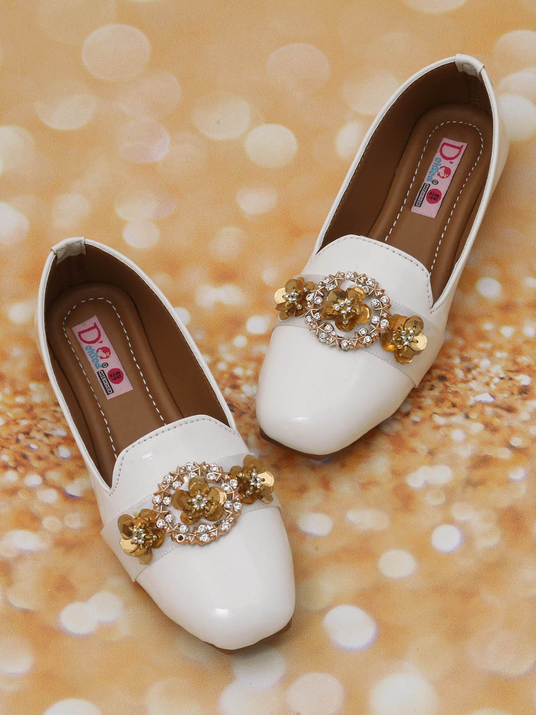 

DChica Girls White Embellished Ballerinas
