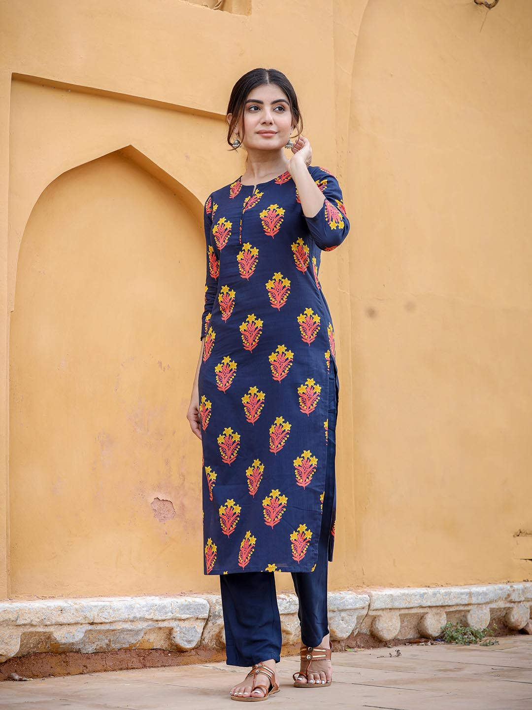 

Yufta Women Navy Blue & Mustard Yellow Floral Printed Pure Cotton Kurta with Palazzos
