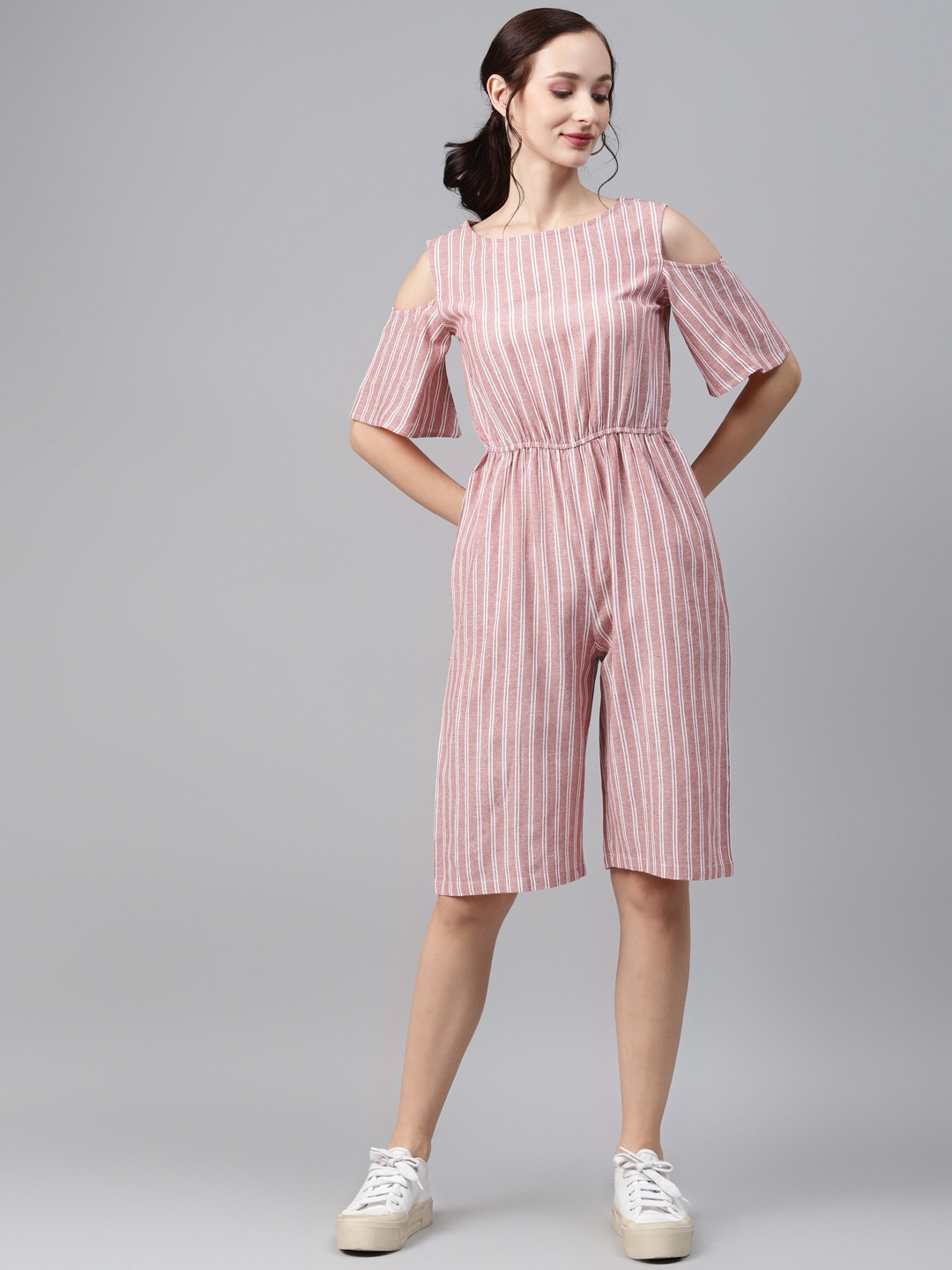 

Cottinfab Mauve & White Striped Cotton Gathered Capri Jumpsuit