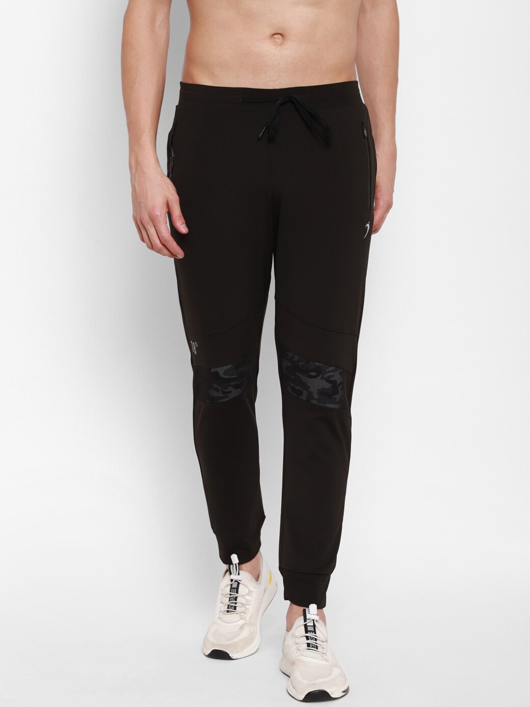 

SAPPER Men Brown Solid Slim-Fit Joggers