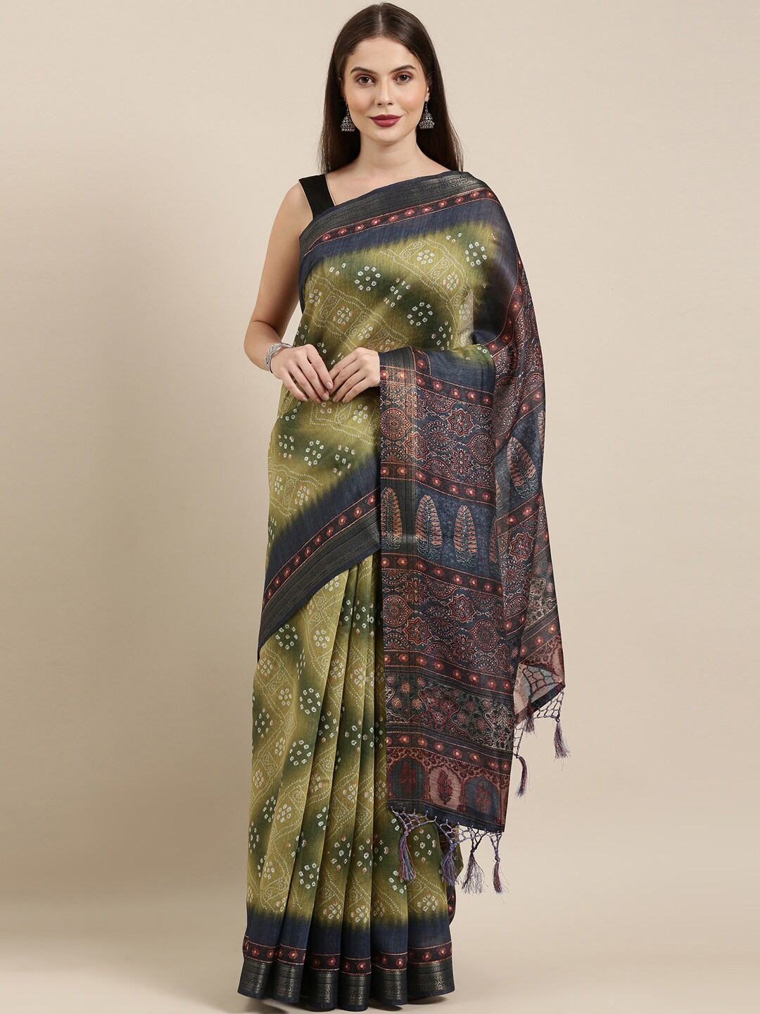 

The Chennai Silks Green & Navy Blue Bandhani Fusion Chanderi Saree