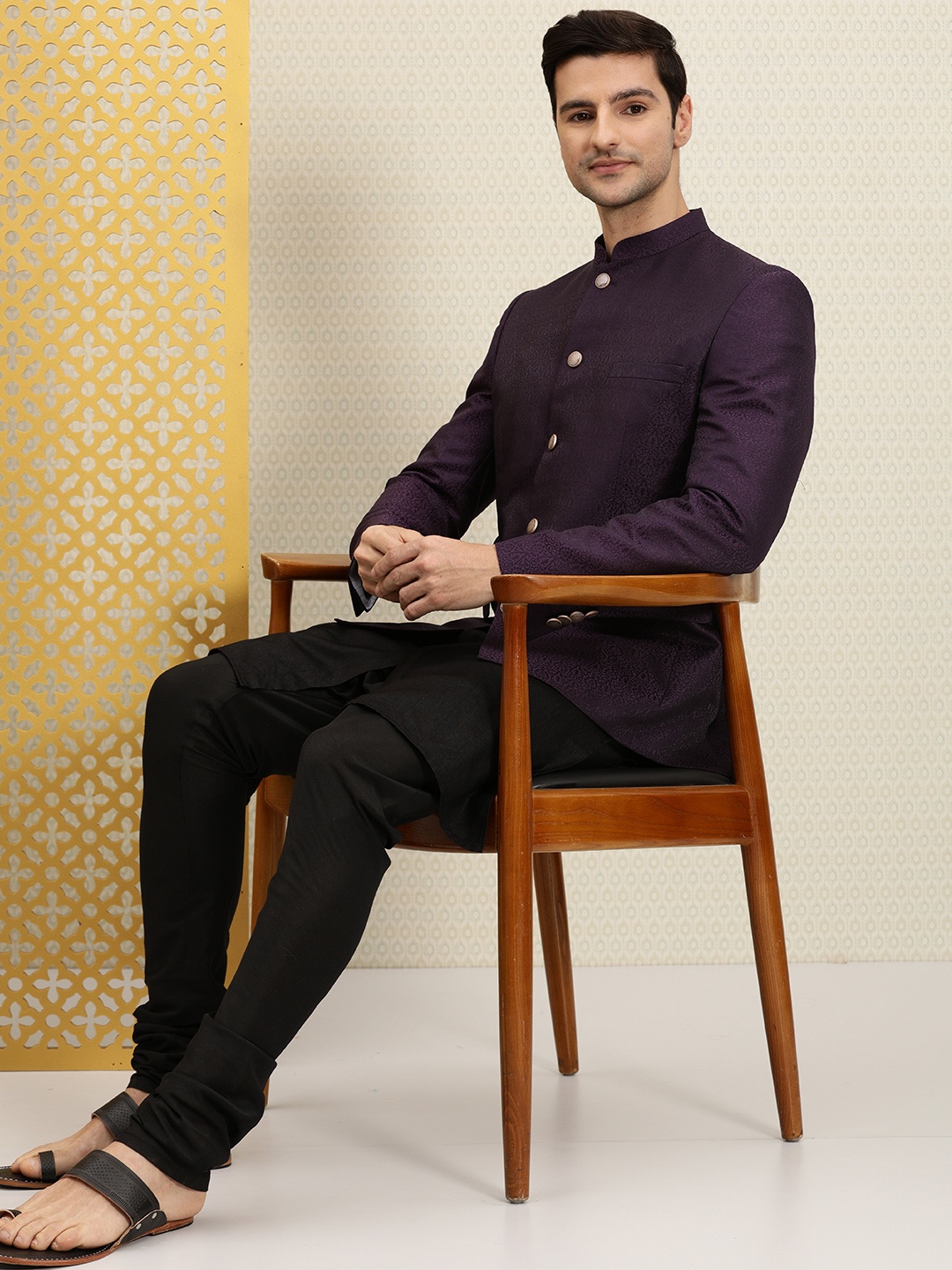 

House of Pataudi Men Purple Self Designed Bandhgala Jashn Blazer