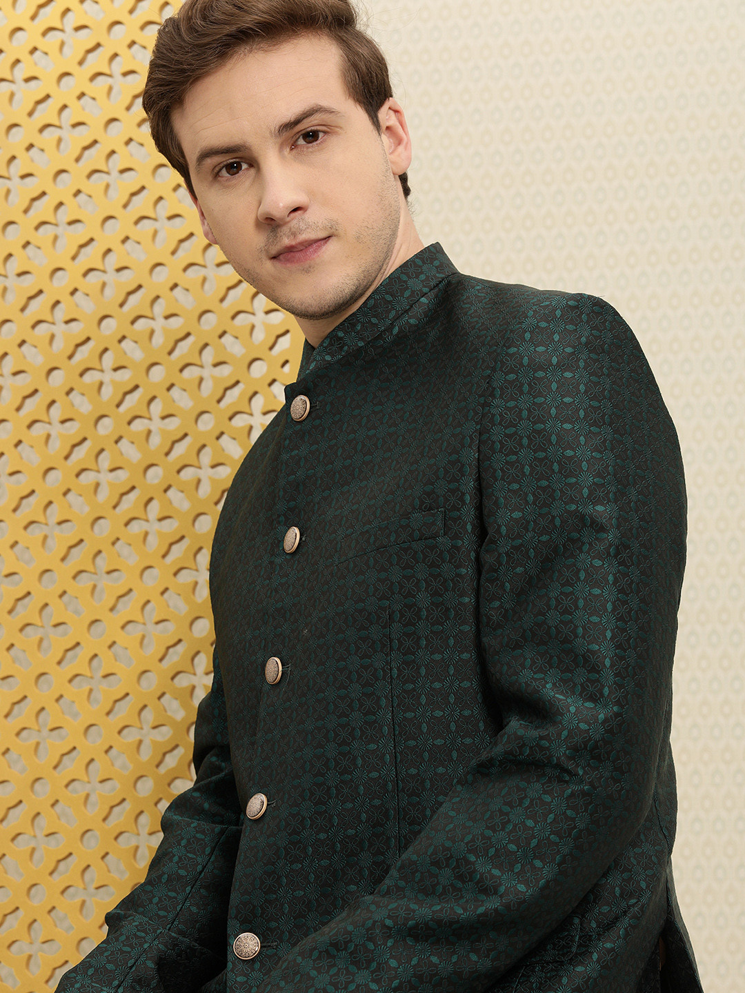 

House of Pataudi Men Black & Green Woven Design Bandhgala Jashn Blazer