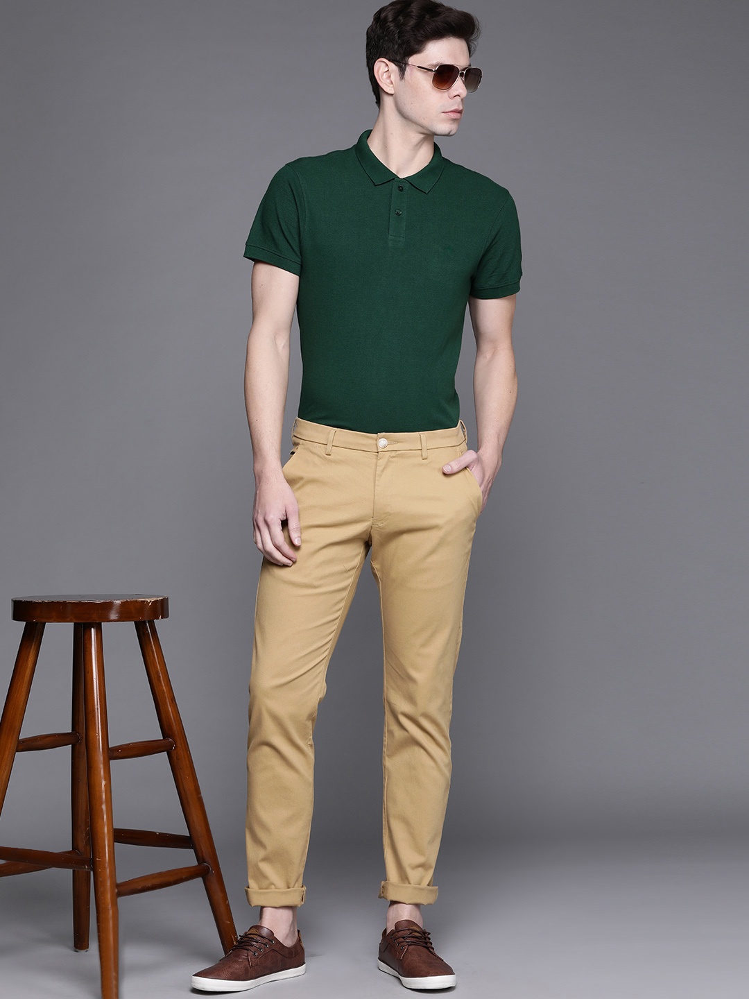 

Allen Solly Men Khaki Slim Fit Trousers