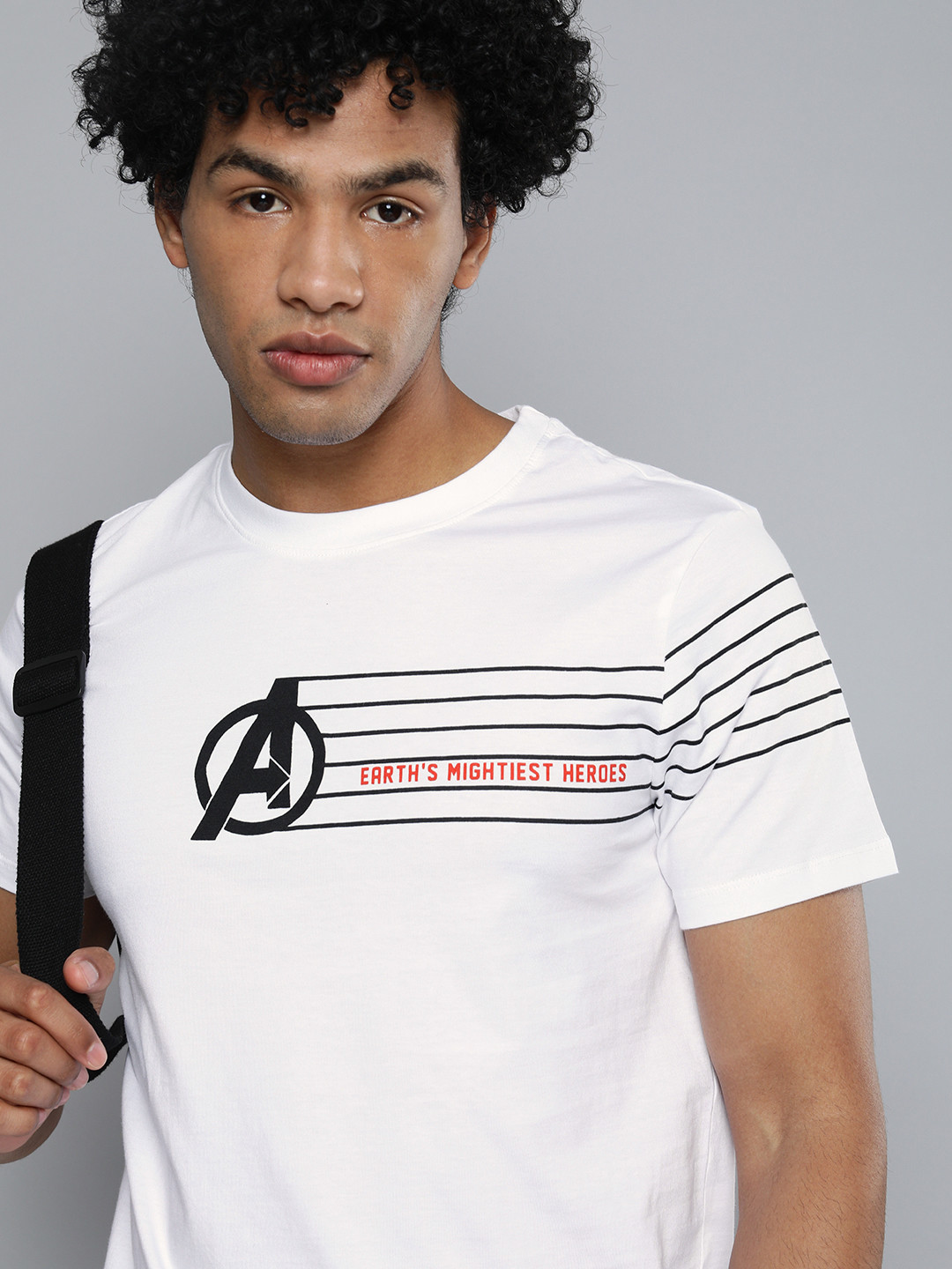 

Kook N Keech Marvel Men White Avengers Printed Pure Cotton Casual T-shirt