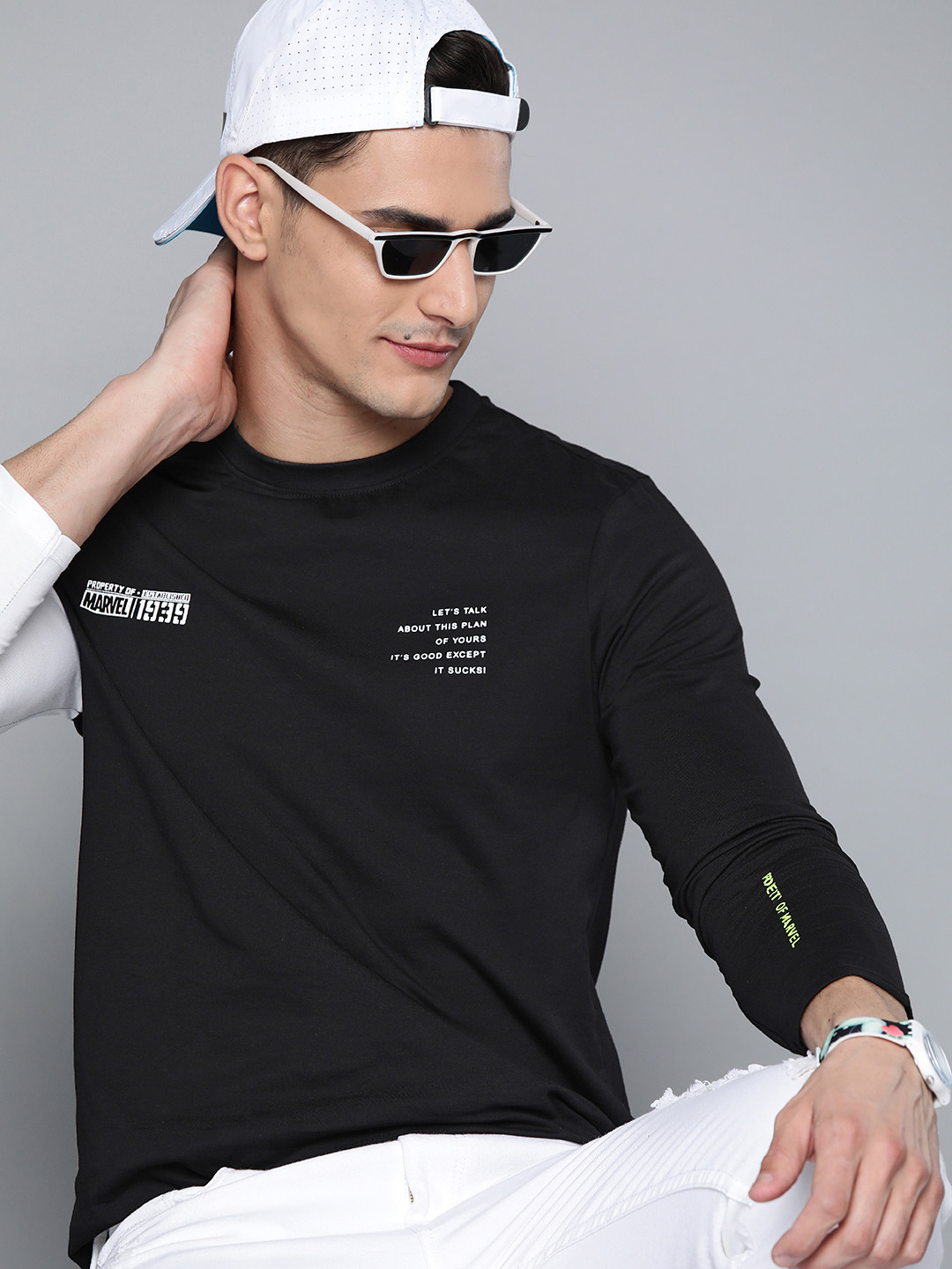 

Kook N Keech Marvel Men Black Cotton Solid Avengers T-shirt