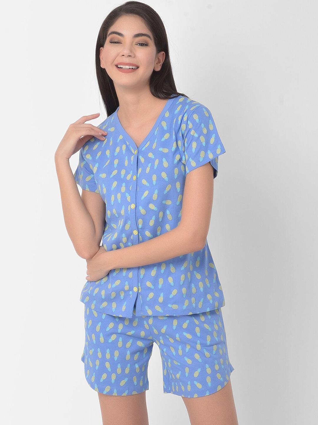 

Clovia Women Blue & Beige Printed Night suit