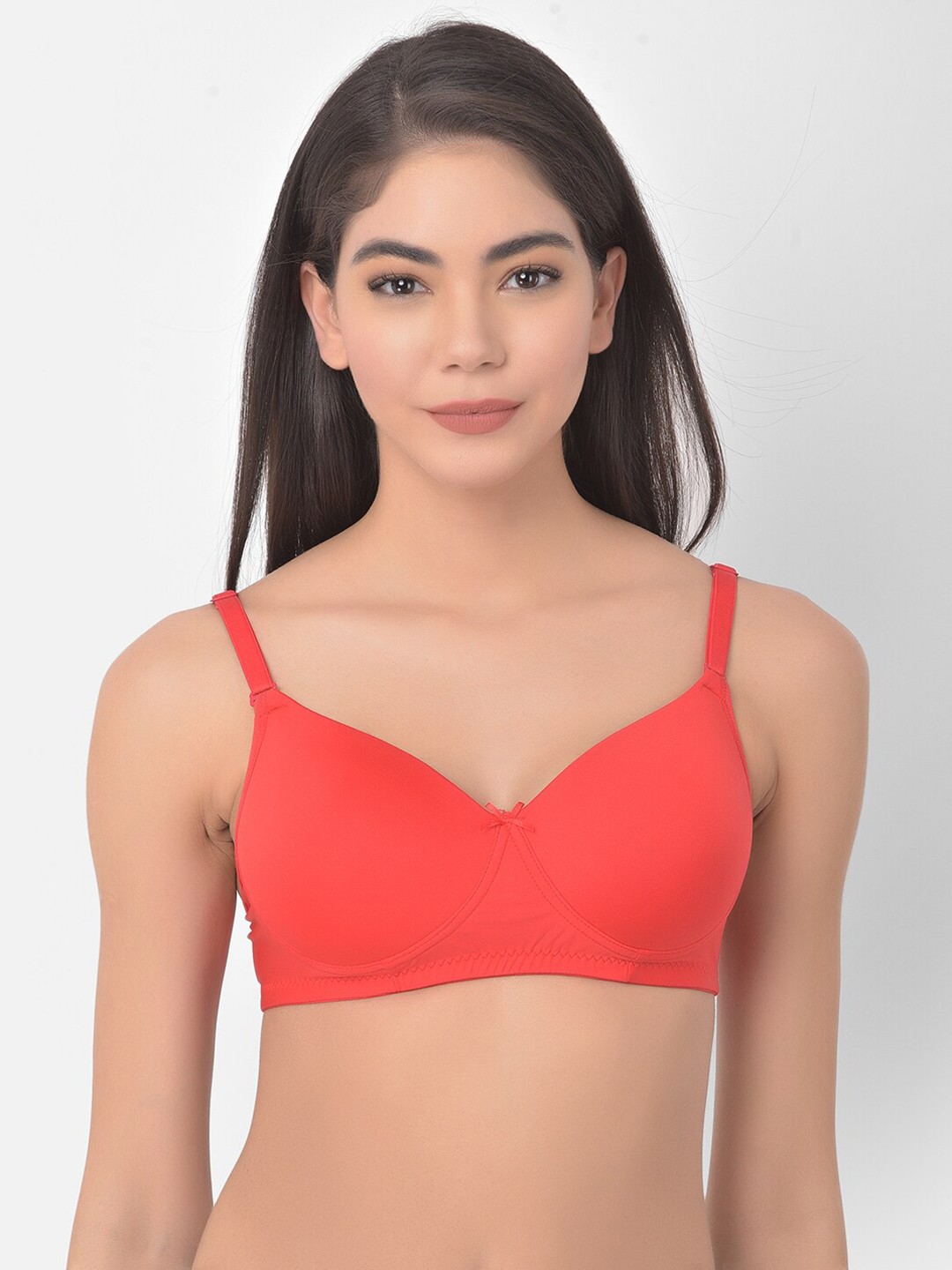 

Clovia Red T-shirt Bra-Full Coverage Lightly Padded BR0738W0436E