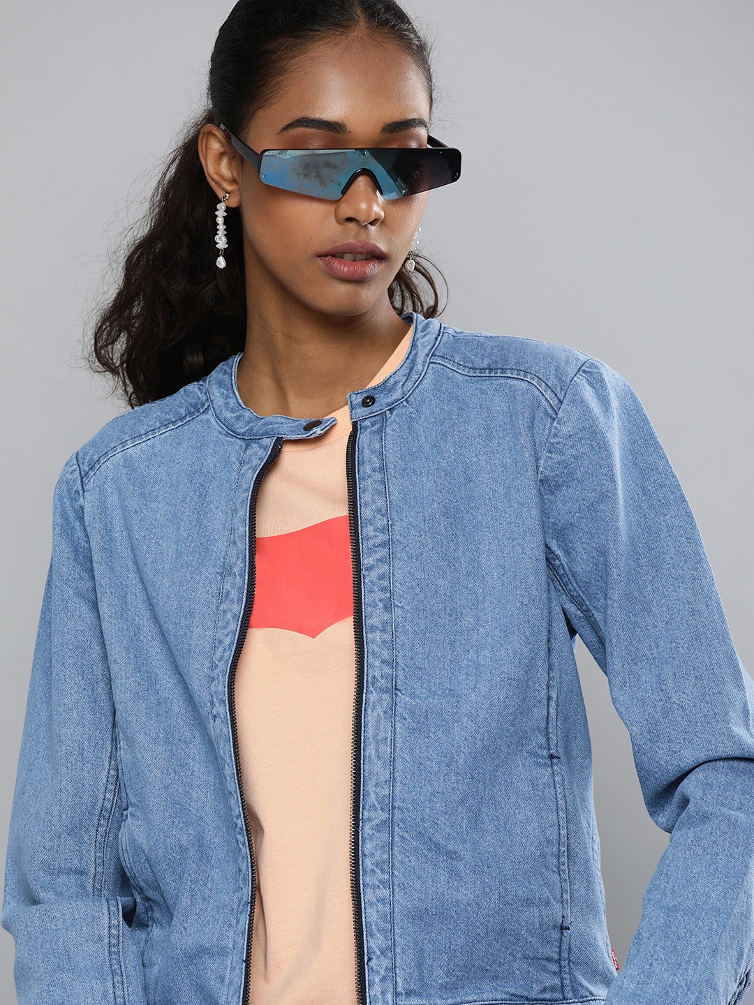 

Levis Women Blue Solid Denim Jacket