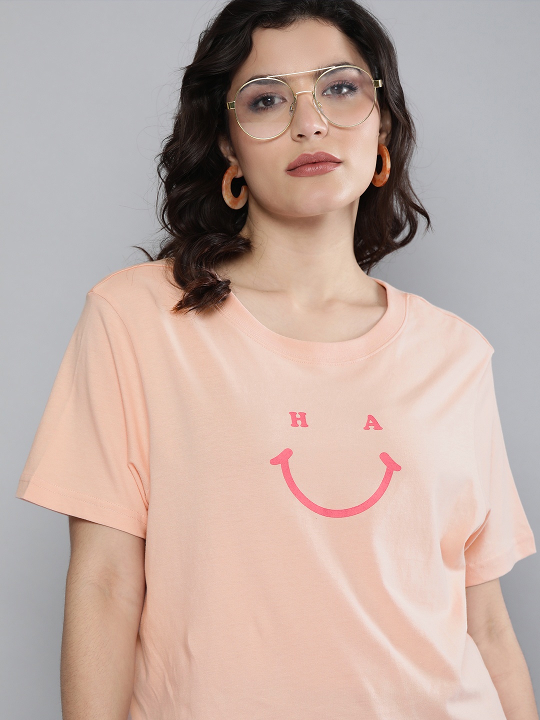 

Levis Women Pink Typography Printed Pure Cotton T-shirt