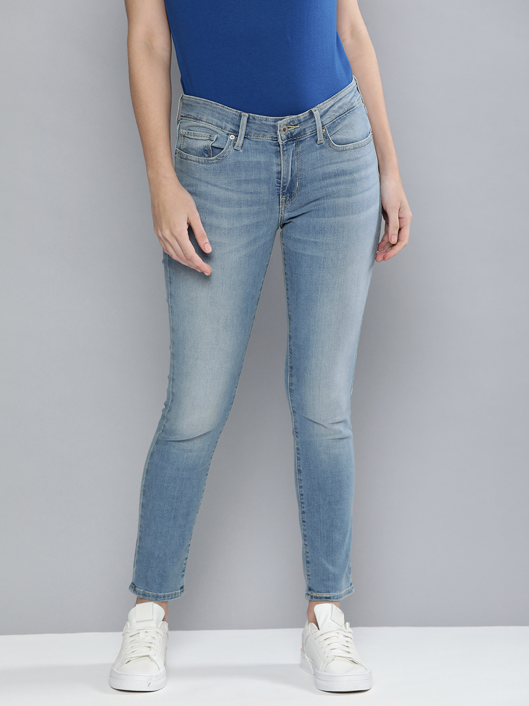 

Levis Women Blue Skinny Fit Heavy Fade Stretchable Jeans